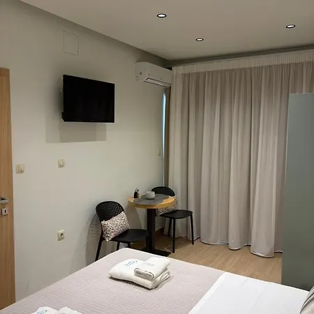 Kleanthi Urban Apartament *